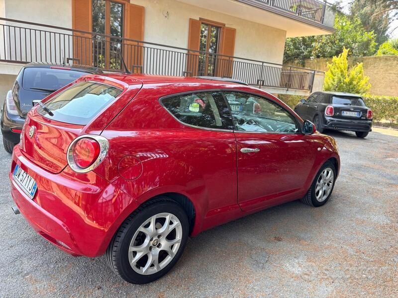 Usata Alfa Romeo MiTo Distinctive 90 CV (66 kW) 2009 Rosso Utilitaria