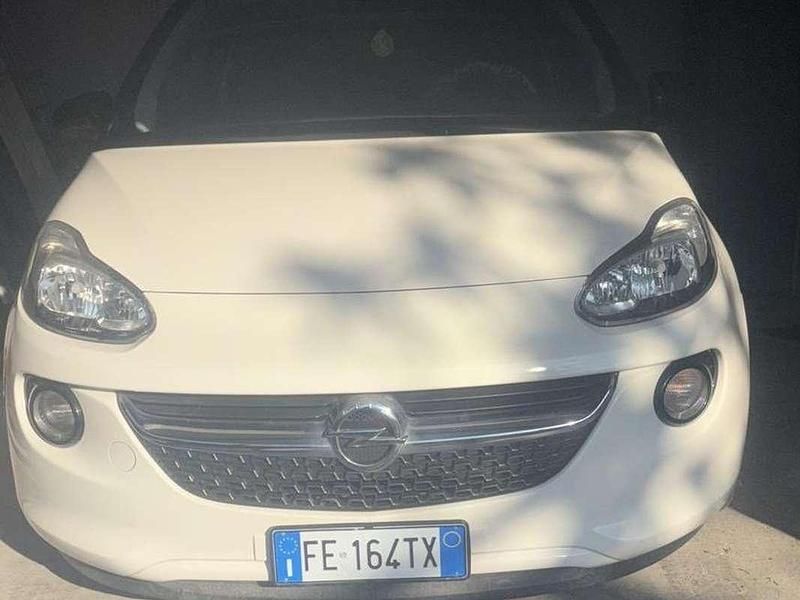 Usata Opel Adam 69 CV (50 kW) 2016 Bianco Utilitaria