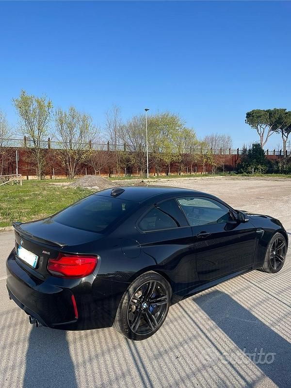 Usata BMW M2 370 CV (272 kW) 2018 Nero Coupé