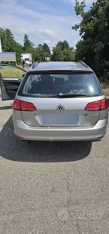 Usata VW Golf VII 110 CV (80 kW) 2016 Grigio Station wagon