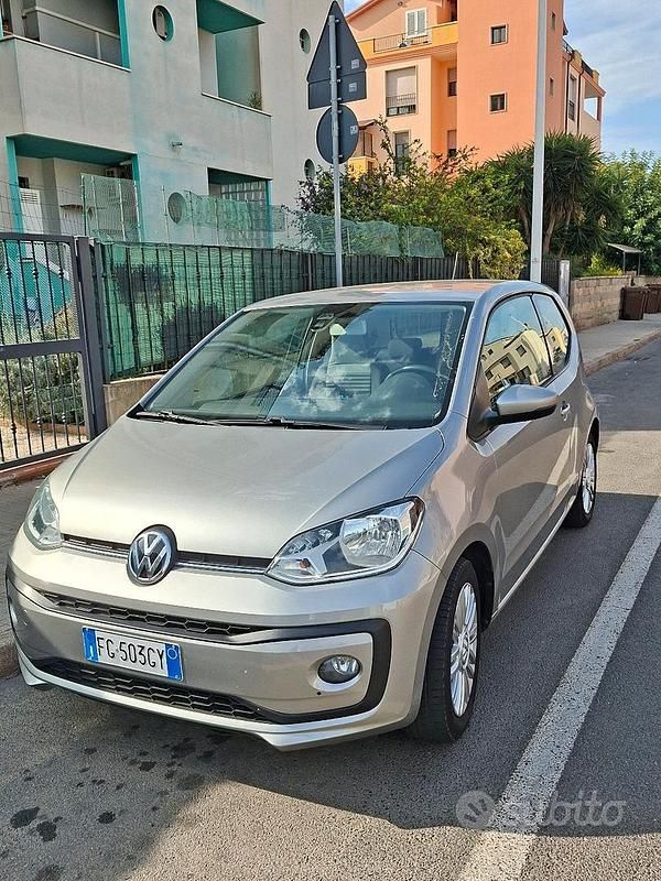 Usata VW up! 68 CV (50 kW) 2017 Grigio Utilitaria