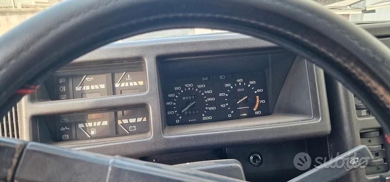 Usata Lancia Delta 85 CV (62 kW) 1982 Utilitaria