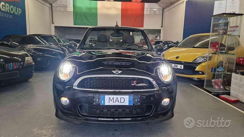 Usata Mini John Cooper Works Cabriolet 211 CV (155 kW) 2012 Nero Cabrio