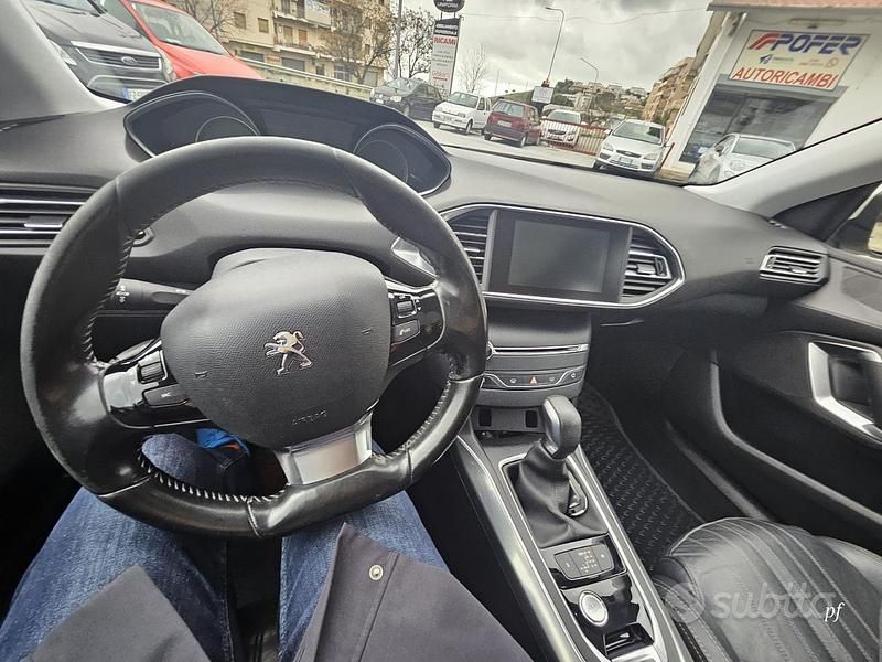 Usata Peugeot 308 SW Business-Line 150 CV (110 kW) 2015 Bianco Station wagon