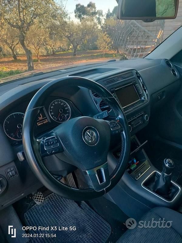 Usata VW Tiguan 140 CV (102 kW) 2021 Nero SUV
