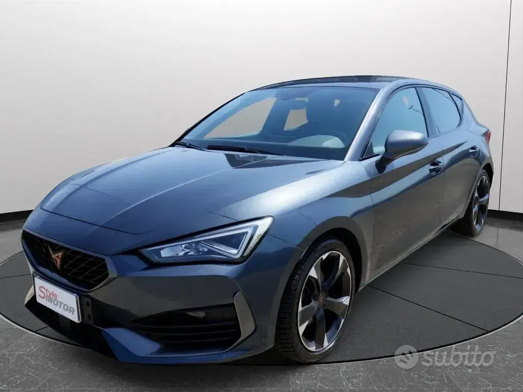 Usata Cupra Leon 150 CV (110 kW) 2024 Grigio Berlina