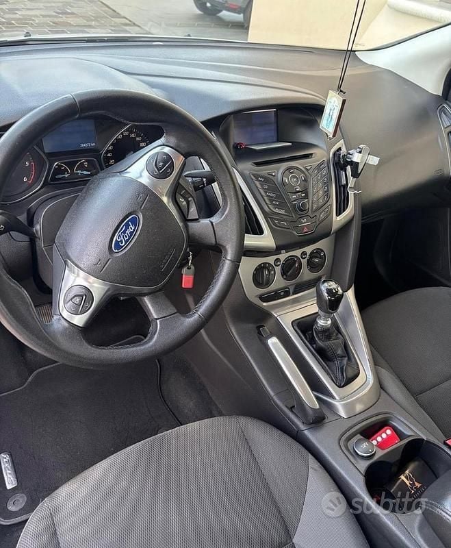 Usata Ford Focus 115 CV (84 kW) 2012 Station wagon