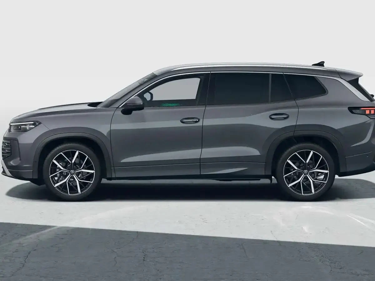 Nuova VW Tayron Elegance 150 CV (110 kW) 2025 Dolphin grey metallizzato SUV