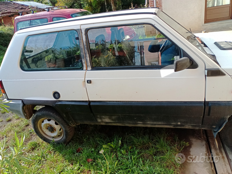 Usato 1984 Fiat Panda 4x4 Benzin (2.500 €)