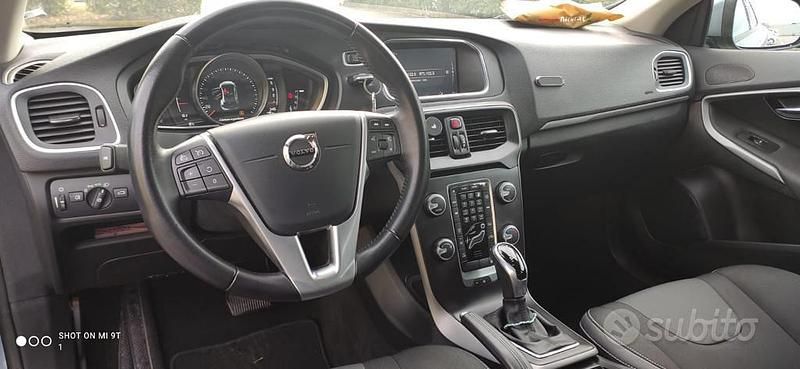 Usata Volvo V40 2019