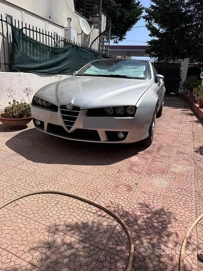 Usata Alfa Romeo Brera 209 CV (153 kW) 2008 Grigio Coupé