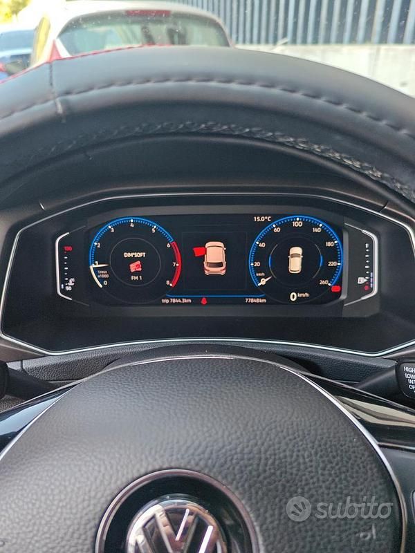 Usata VW T-Roc 116 CV (85 kW) 2019 Bianco SUV