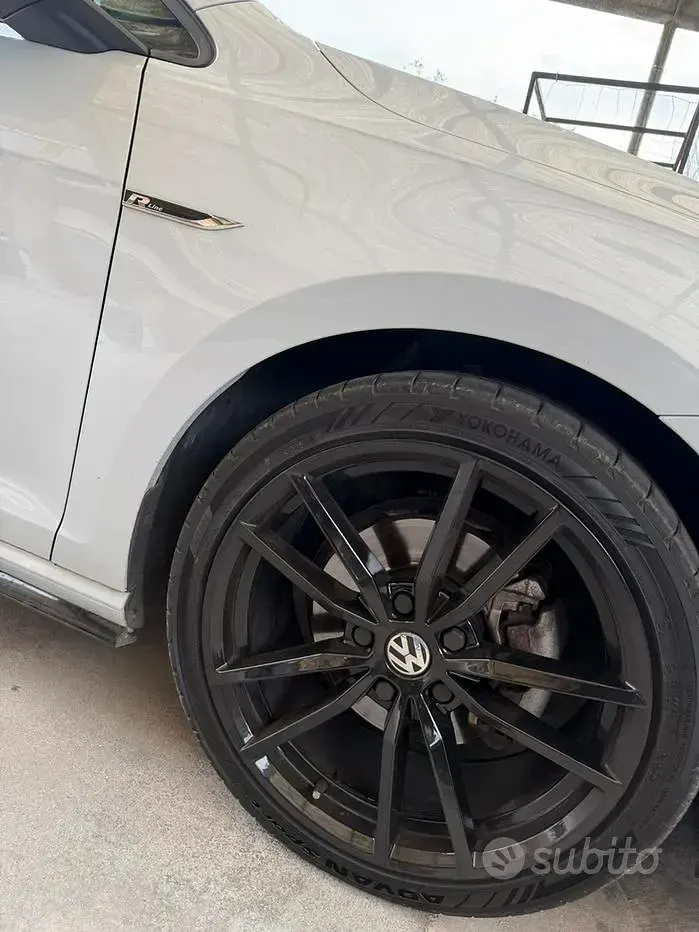 Usata VW Golf VII R-line 116 CV (85 kW) 2017 Berlina