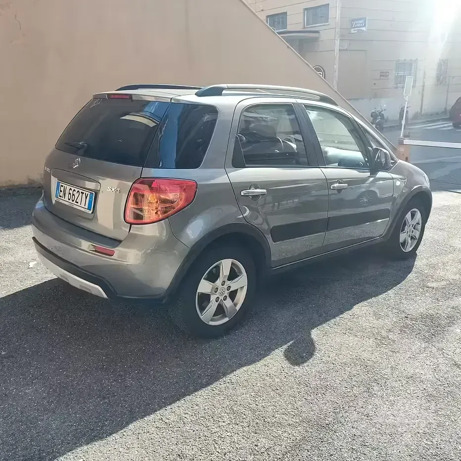 Usata Suzuki SX4 112 CV (82 kW) 2012 Grigio Station wagon