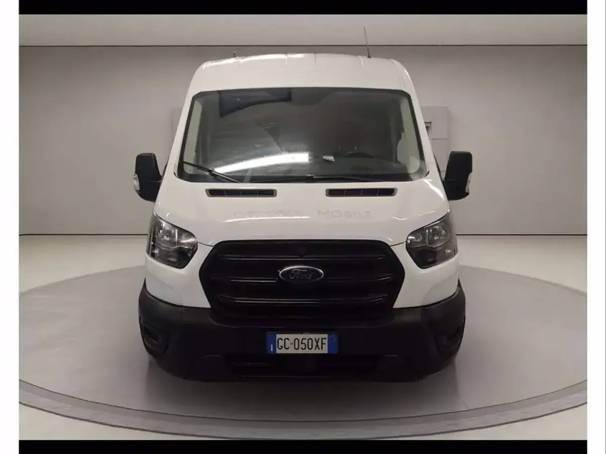 Usata Ford Transit Trend 131 CV (96 kW) 2020 Bianco frozen Furgone