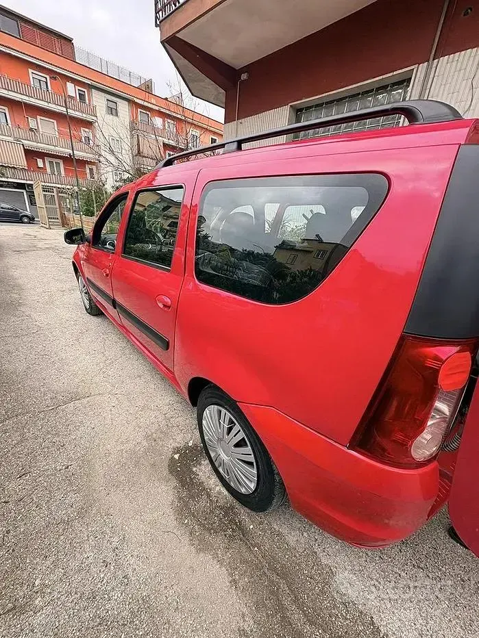 Usata Dacia Logan 87 CV (63 kW) 2010 Rosso Station wagon