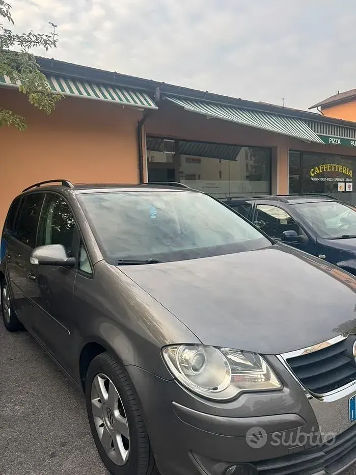 Usata VW Touran 105 CV (77 kW) 2007 Monovolume