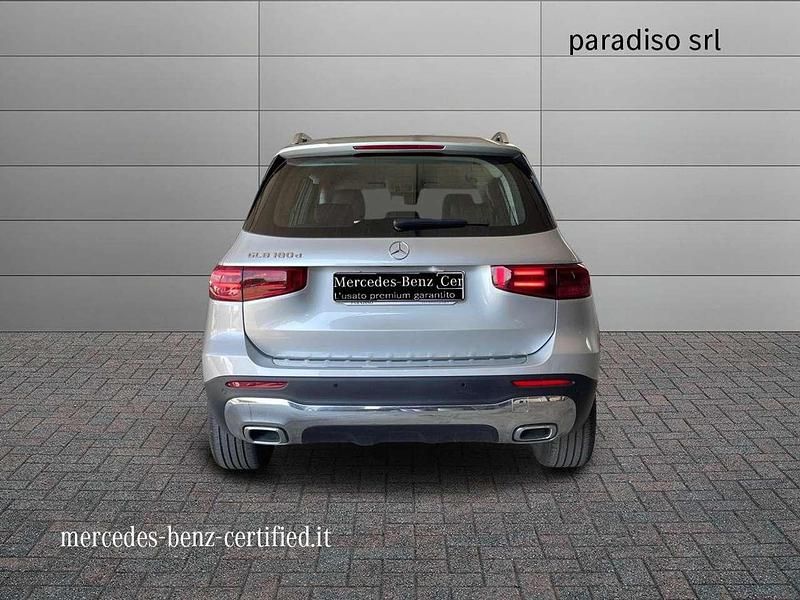 Usata Mercedes GLB200 Advanced 116 CV (85 kW) 2024 Grigio SUV