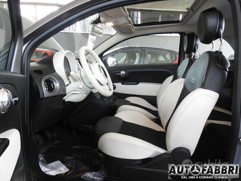 Usata Fiat 500 Dolcevita 69 CV (50 kW) 2022 Grigio Utilitaria