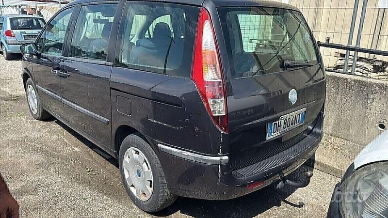 Occasion Fiat Ulysse Active 120 ch (88 kW) 2007 Noir Monospace