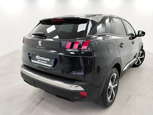 Usata Peugeot 3008 Allure 131 CV (96 kW) 2019 Nero SUV