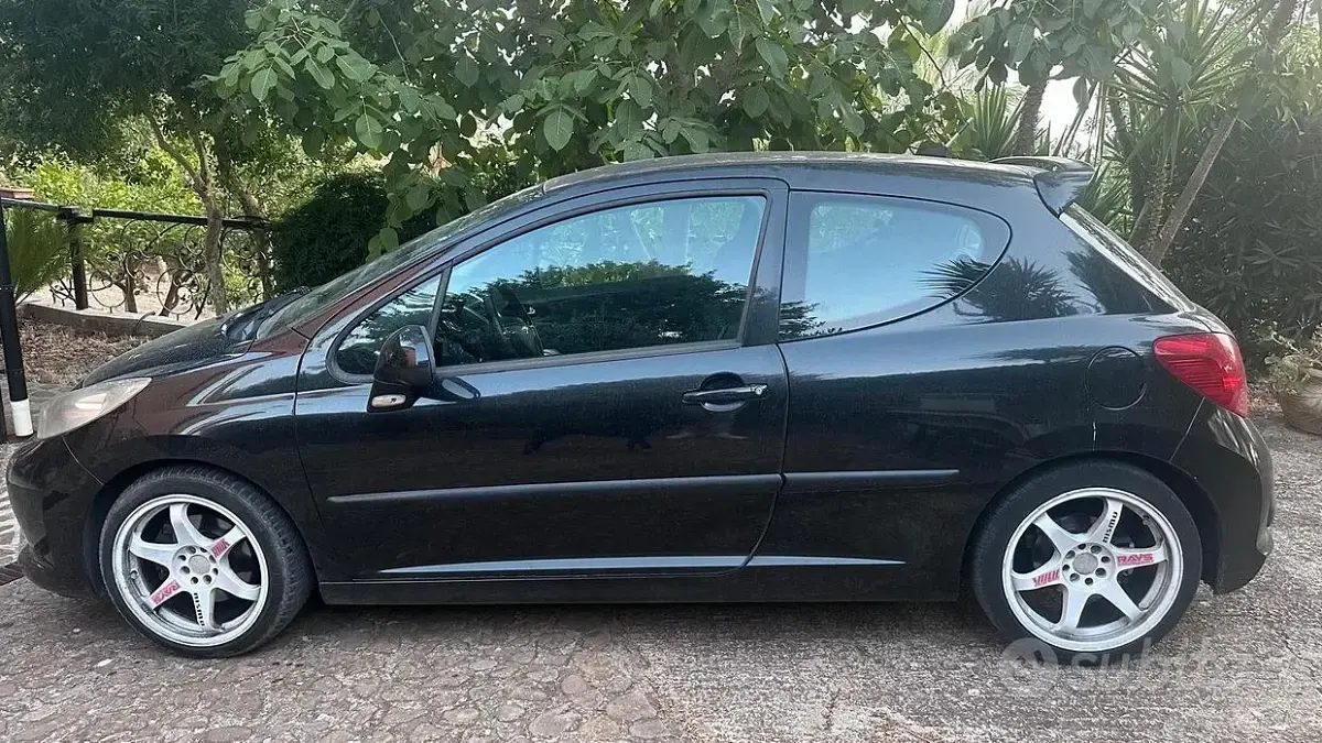 Usata Peugeot 207 120 CV (88 kW) 2007 Nero