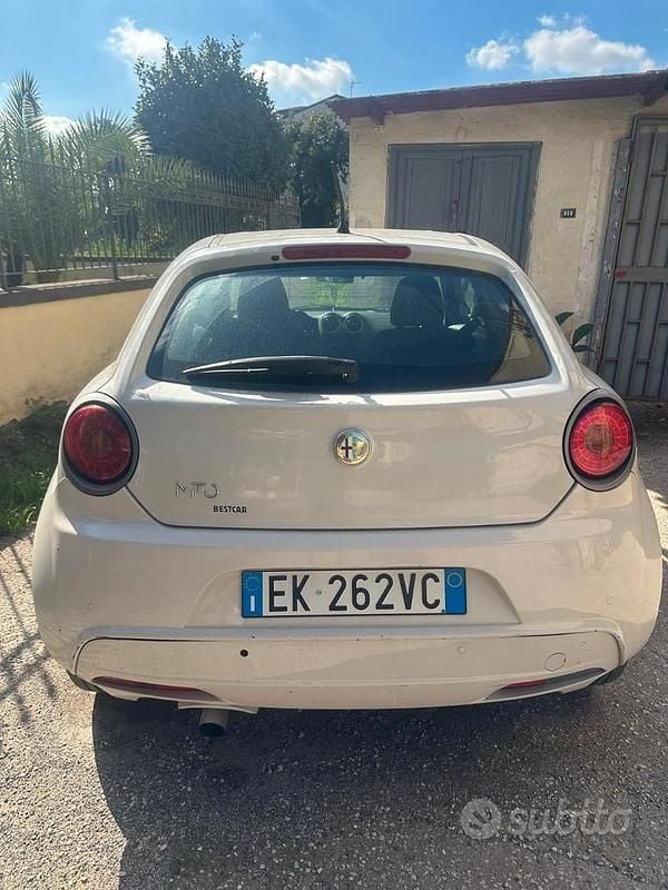 Usata Alfa Romeo MiTo 95 CV (69 kW) 2011 Bianco Utilitaria