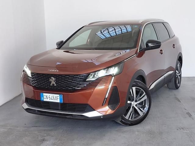 Usata Peugeot 5008 Allure 131 CV (96 kW) 2023 Bronzo SUV