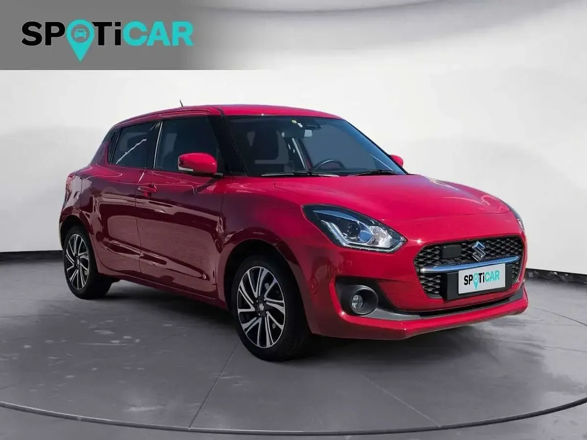 Usata Suzuki Swift 83 CV (61 kW) 2022 Rosso Utilitaria