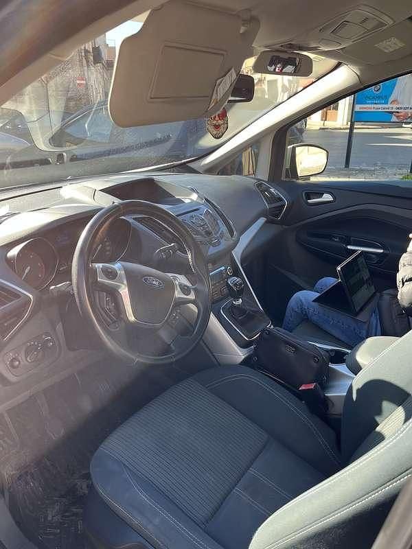 Usata Ford C-MAX Titanium 116 CV (85 kW) 2011 Monovolume