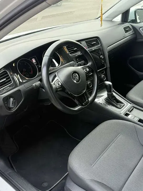 Usata VW Golf VII Business 116 CV (85 kW) 2019 Berlina
