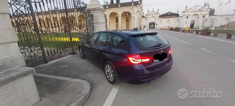 Usata BMW 318 115 CV (84 kW) 2016 Blu Station wagon