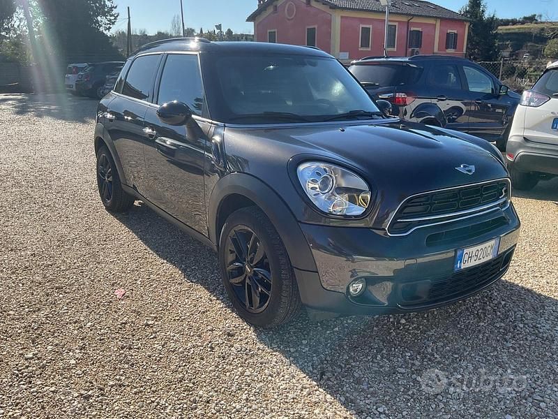 Usata Mini Cooper SD Countryman 142 CV (104 kW) 2015 Nero SUV