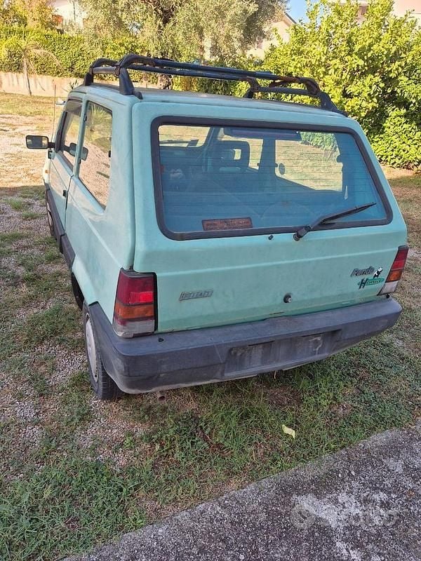 Usata Fiat Panda 44 CV (32 kW) 2001 Verde Utilitaria