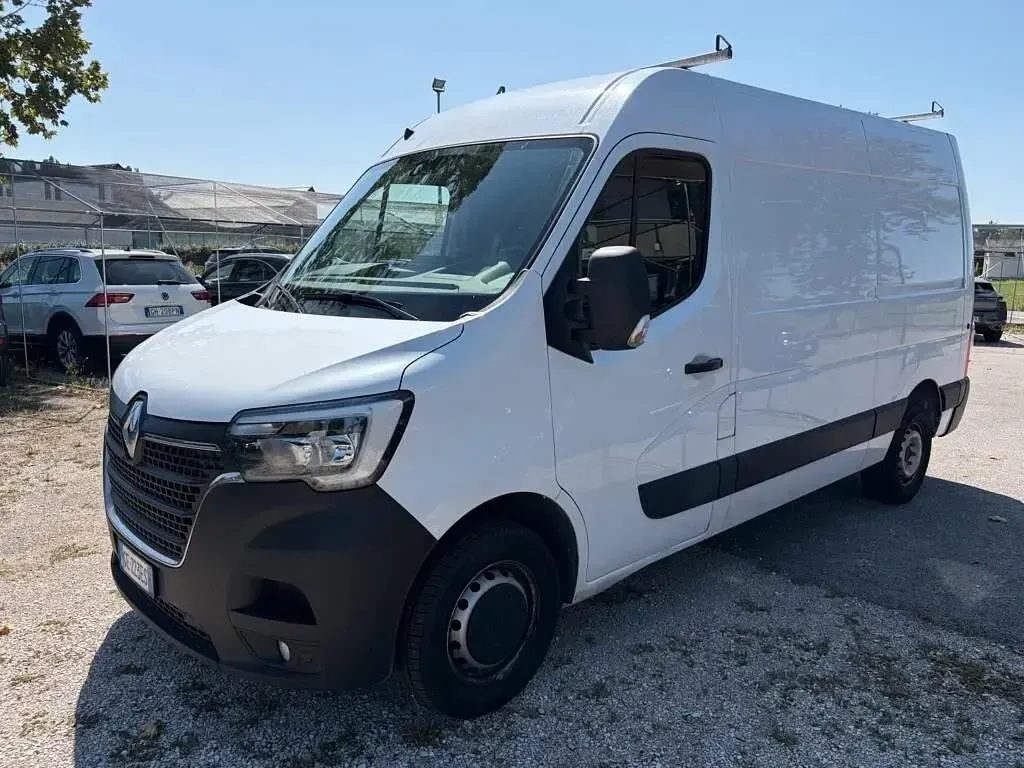 Usata Renault Master 149 CV (109 kW) 2021 Bianco Monovolume