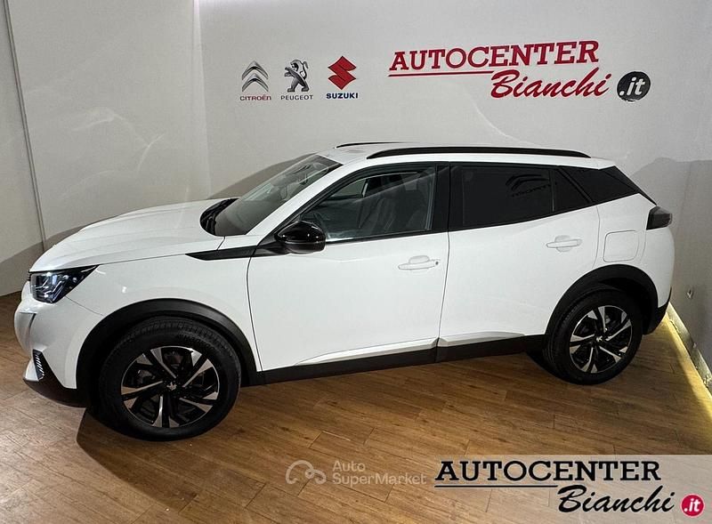 Usata Peugeot 2008 Allure 131 CV (96 kW) 2022 Bianco SUV