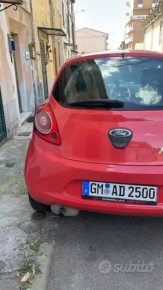 Usata Ford Ka 69 CV (50 kW) 2014 Rosso Berlina