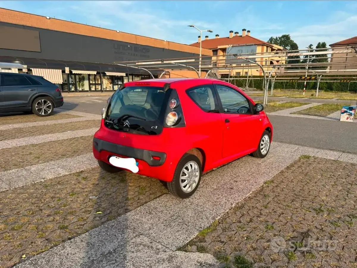 Usata Citroën C1 68 CV (50 kW) 2013 Rosso Utilitaria