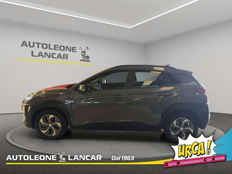 Usata Hyundai Kona XPrime 105 CV (77 kW) 2020 Grigio SUV