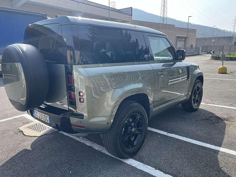 Usata Land Rover Defender SE Dynamic 200 CV (147 kW) 2021 SUV