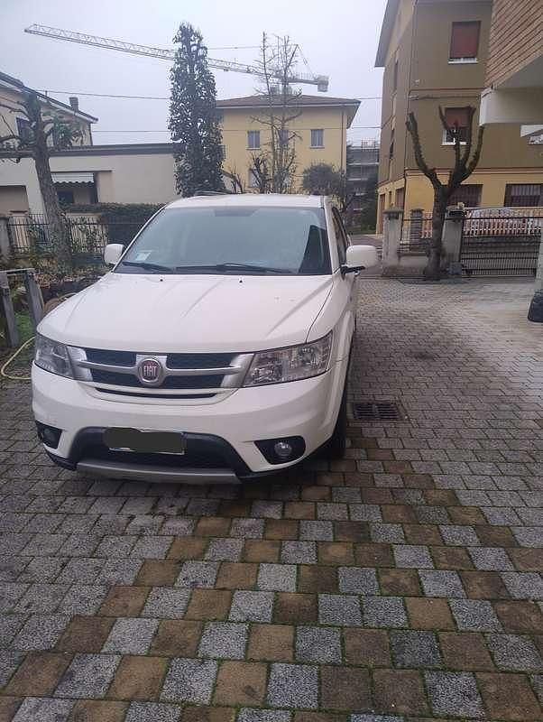 Usata Fiat Freemont Lounge 170 CV (125 kW) 2015 SUV