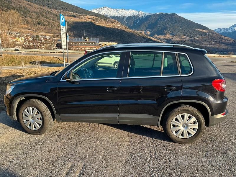 Usata VW Tiguan Sport 140 CV (102 kW) 2008 Nero SUV