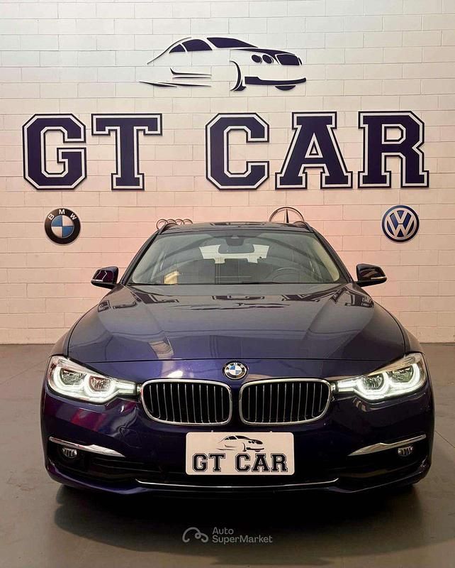 Usata BMW 320 Luxury Line 190 CV (139 kW) 2018 Blu Station wagon