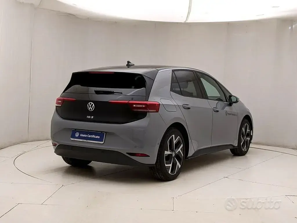 Usata VW ID.3 Pro 169 kW (231 CV) 2026 Grigio Utilitaria