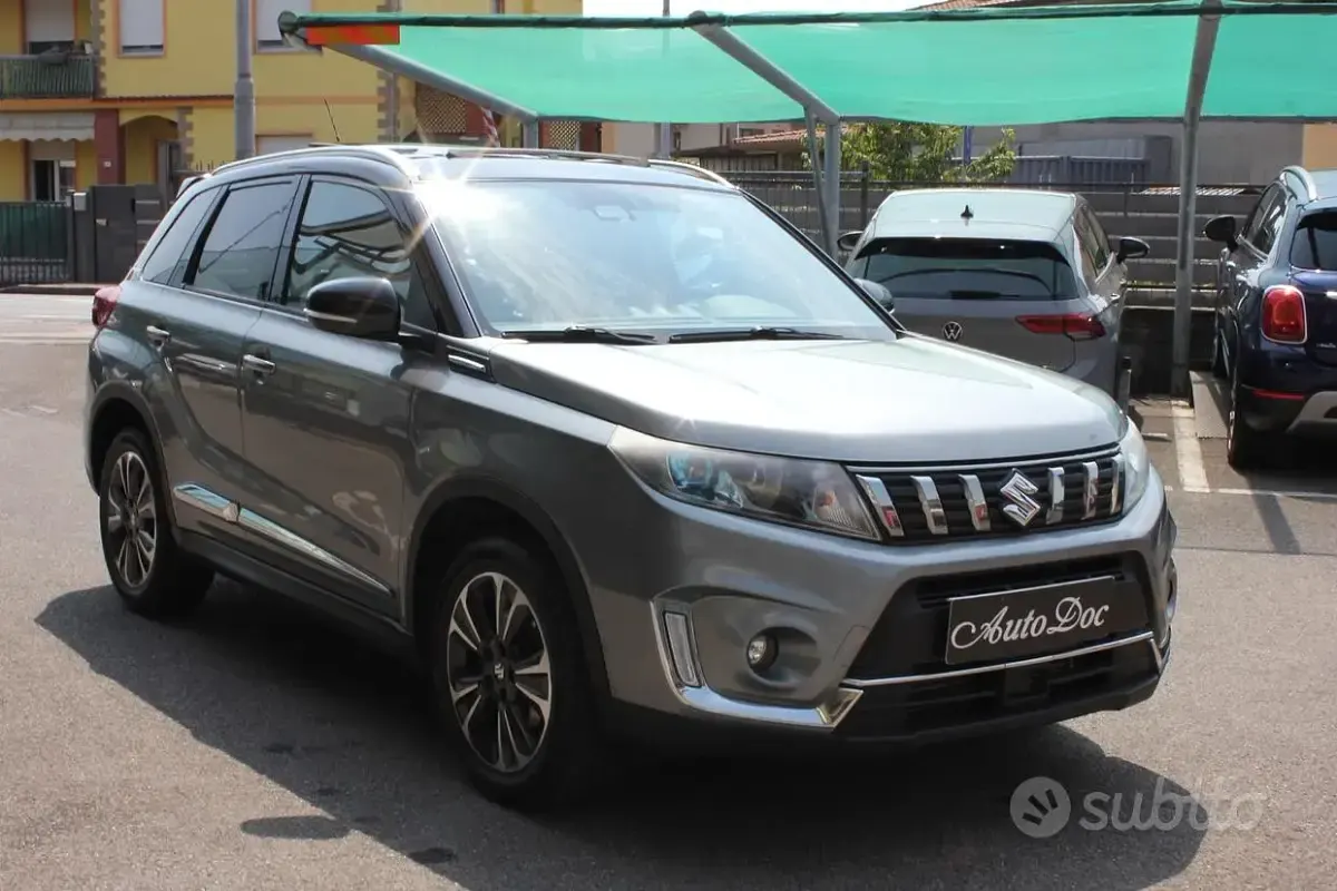 Usata Suzuki Vitara 140 CV (102 kW) 2019 Grigio SUV