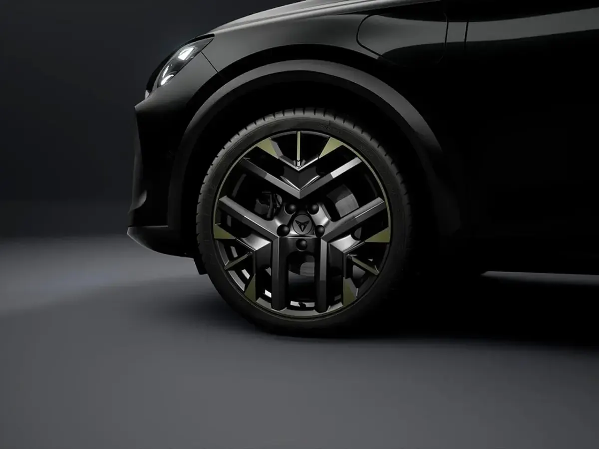 Nuova Cupra Formentor 204 CV (150 kW) 2026 Nero SUV