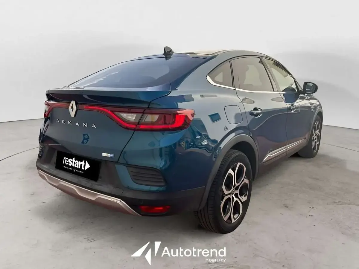 Usata Renault Arkana Intens 145 CV (106 kW) 2022 Blu SUV