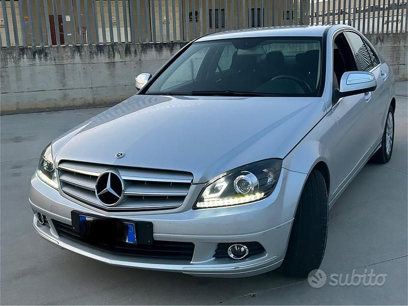 Usata Mercedes C220 2008 Grigio Berlina