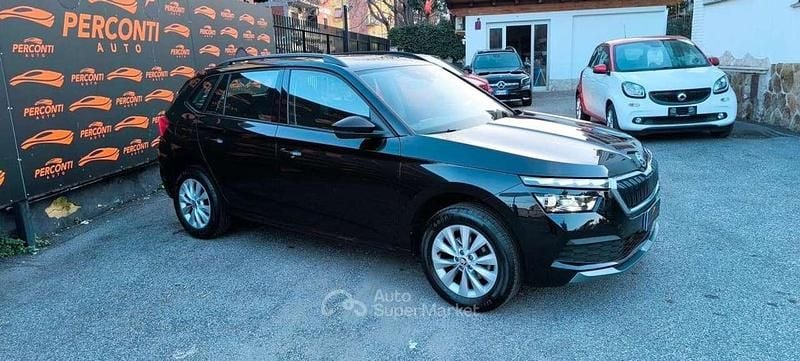 Usata Skoda Kamiq Ambition 111 CV (81 kW) 2022 Grigio chiaro SUV