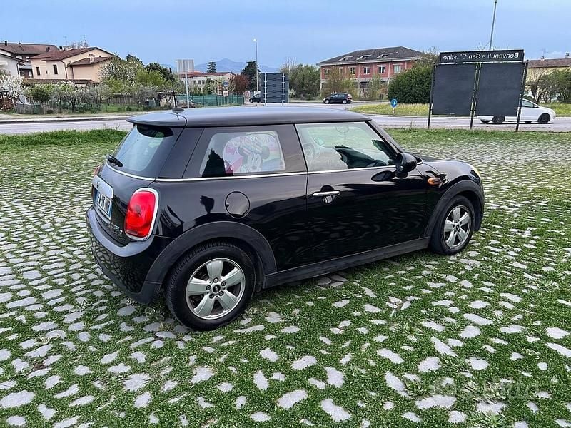 Occasion Mini Cooper D 2014 Noir Citadine